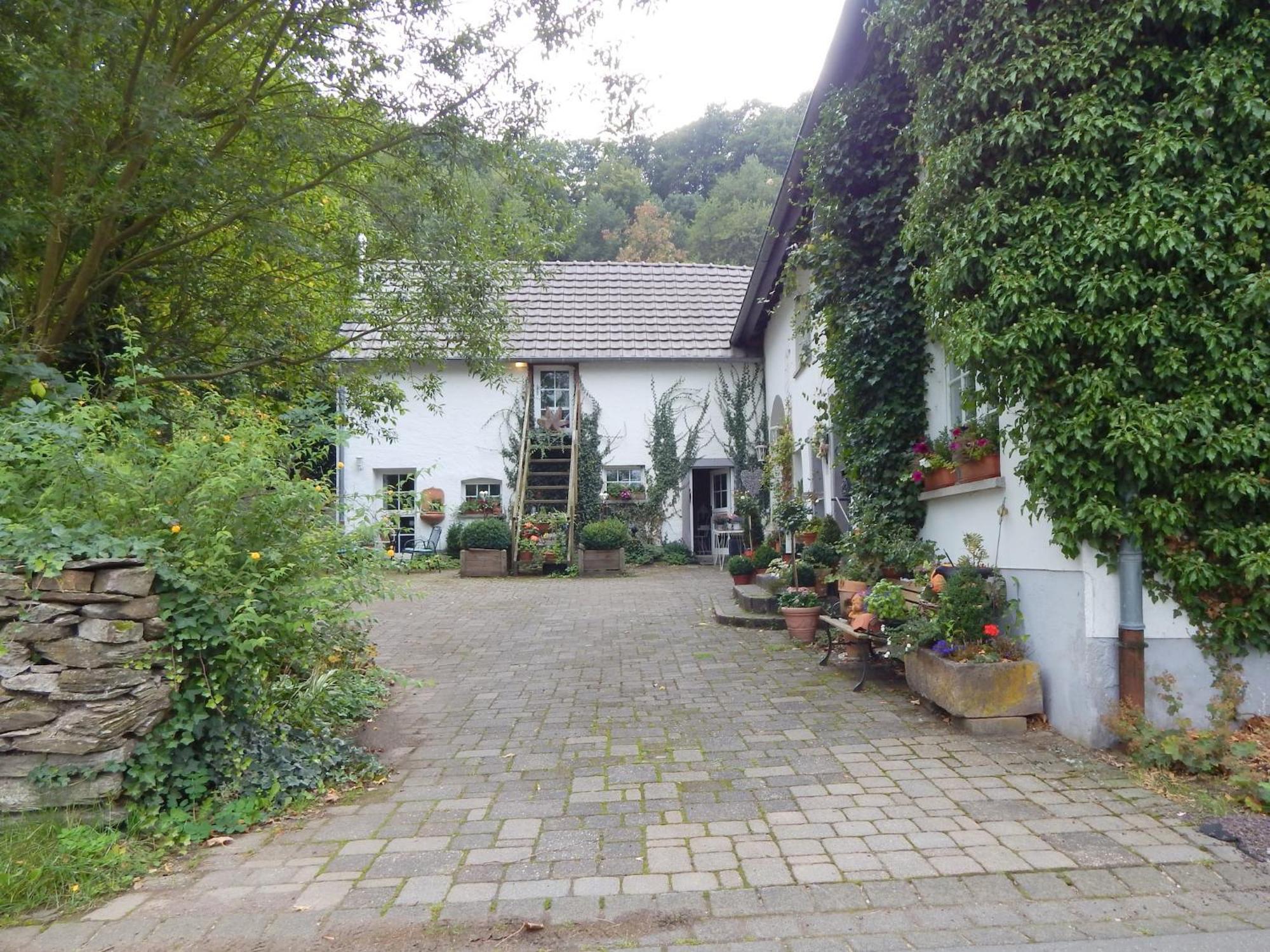 Cozy Apartment In Immerath With Fishing Near Екстер'єр фото